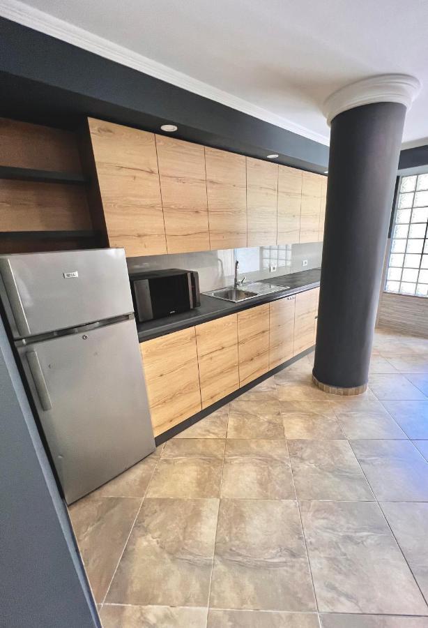 Genta Apartment "21 Dhjetori" Tirana Exterior photo